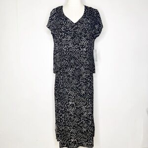 Chico’s 1 Black and White Floral Dress Size 8 Medium NWT